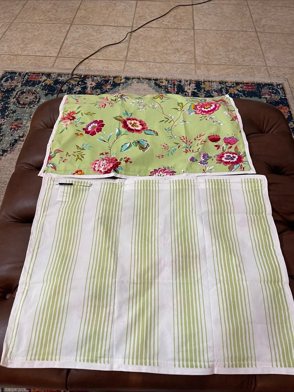 Tommy Hilfiger Floral Print Pillowcase  Set.  New.